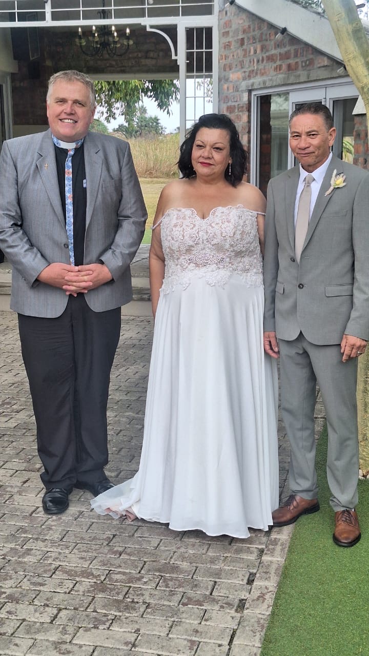 Wedding ceremony by Dr. Gerrit Rademeyer in Springfontein