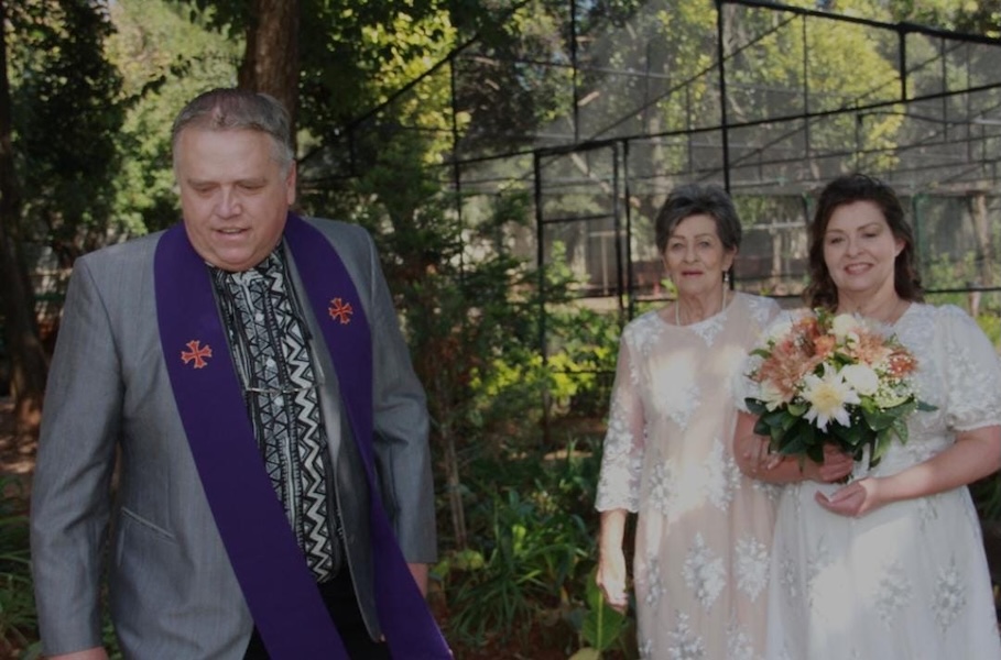 Wedding ceremony by Dr. Gerrit Rademeyer in Springfontein