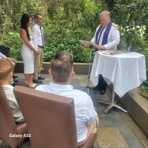 Wedding ceremony by Dr. Gerrit Rademeyer in Springfontein